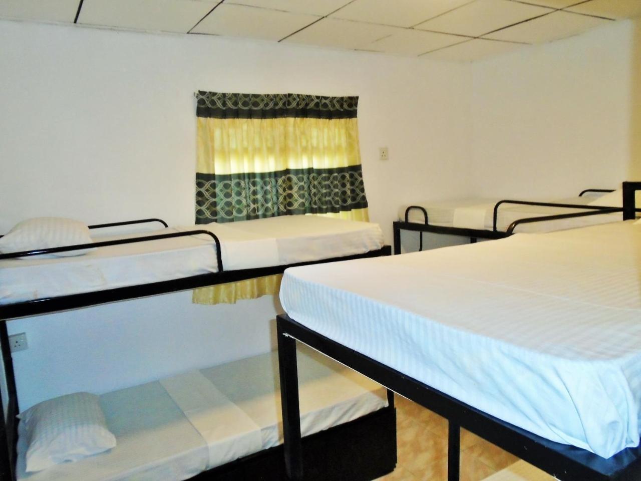 Ceylon Hostel-Galle Унаватуна Екстериор снимка