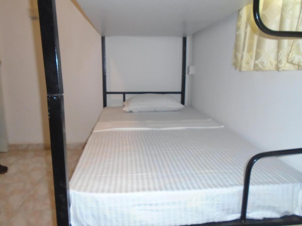 Ceylon Hostel-Galle Унаватуна Екстериор снимка