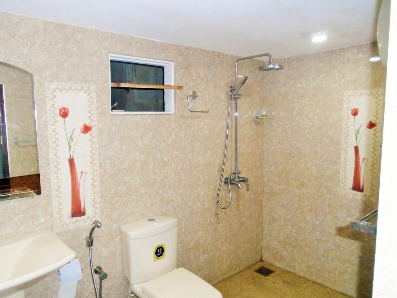 Ceylon Hostel-Galle Унаватуна Екстериор снимка