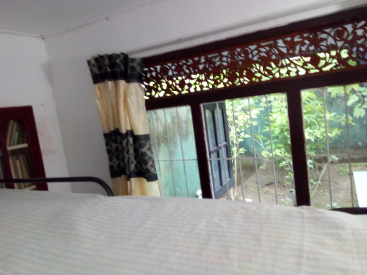 Ceylon Hostel-Galle Унаватуна Екстериор снимка
