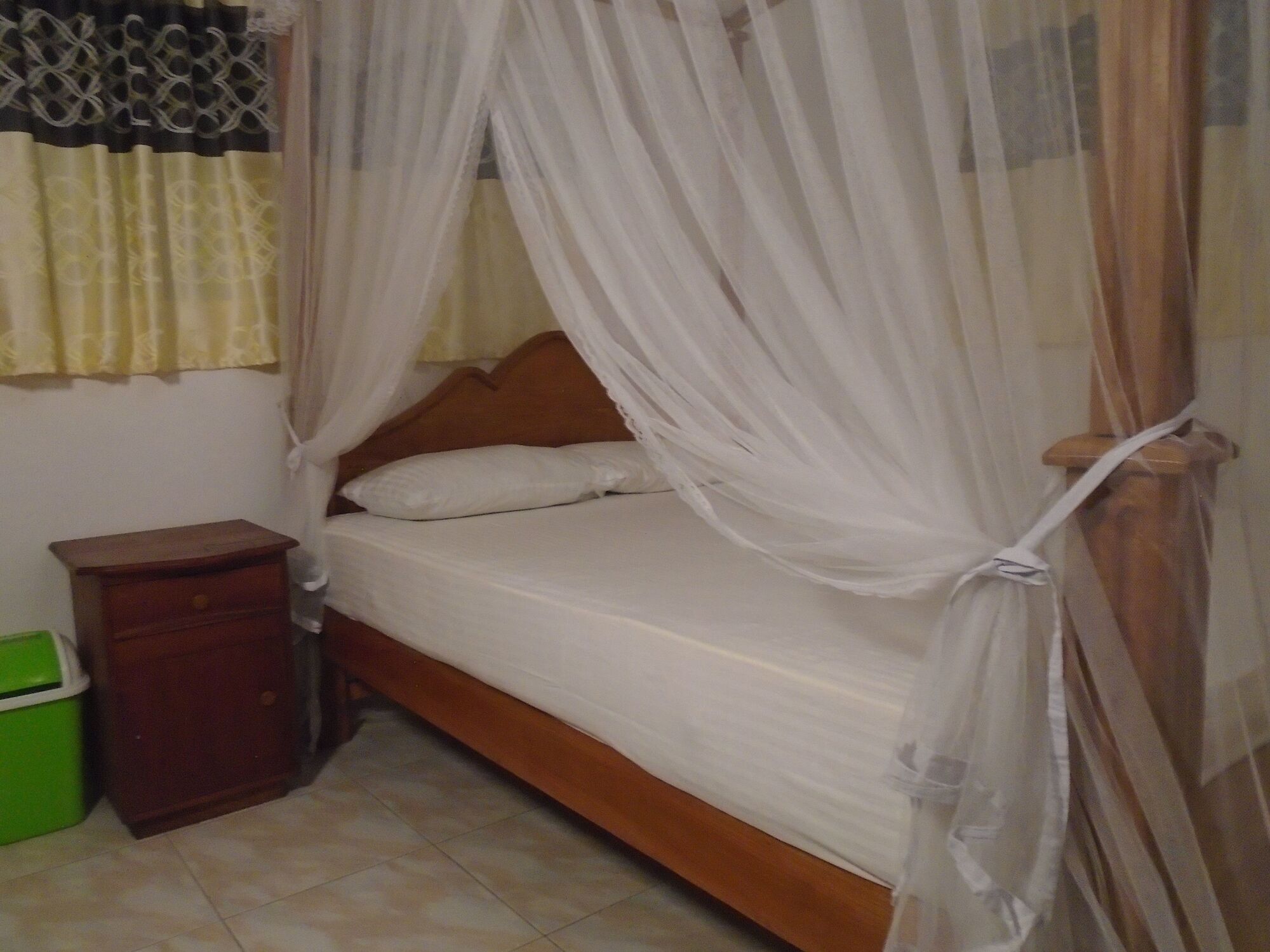 Ceylon Hostel-Galle Унаватуна Екстериор снимка